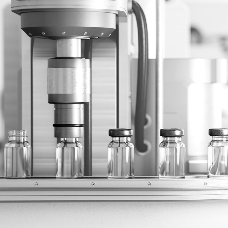 SINGLE-IMAGE_medicine-bottles-production-line_may24