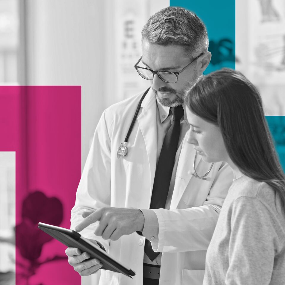 SINGLE_IMAGE_squares-explaining-medical-treatment-with-digital-tablet_jan25