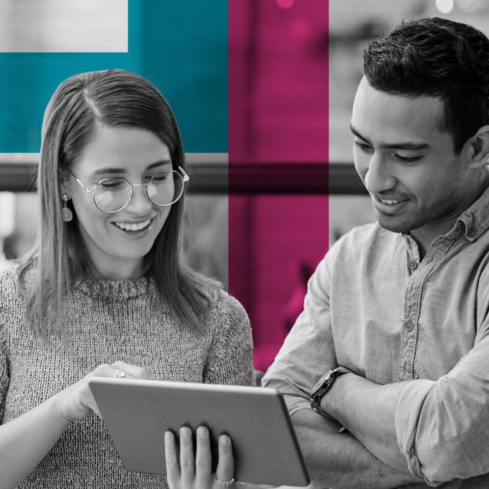 SINGLE-IMAGE_squares-working-together-on-a-digital-tablet_may25