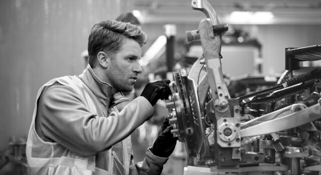 SINGLE-IMAGE_mechanic-calibrating-machine_sept24